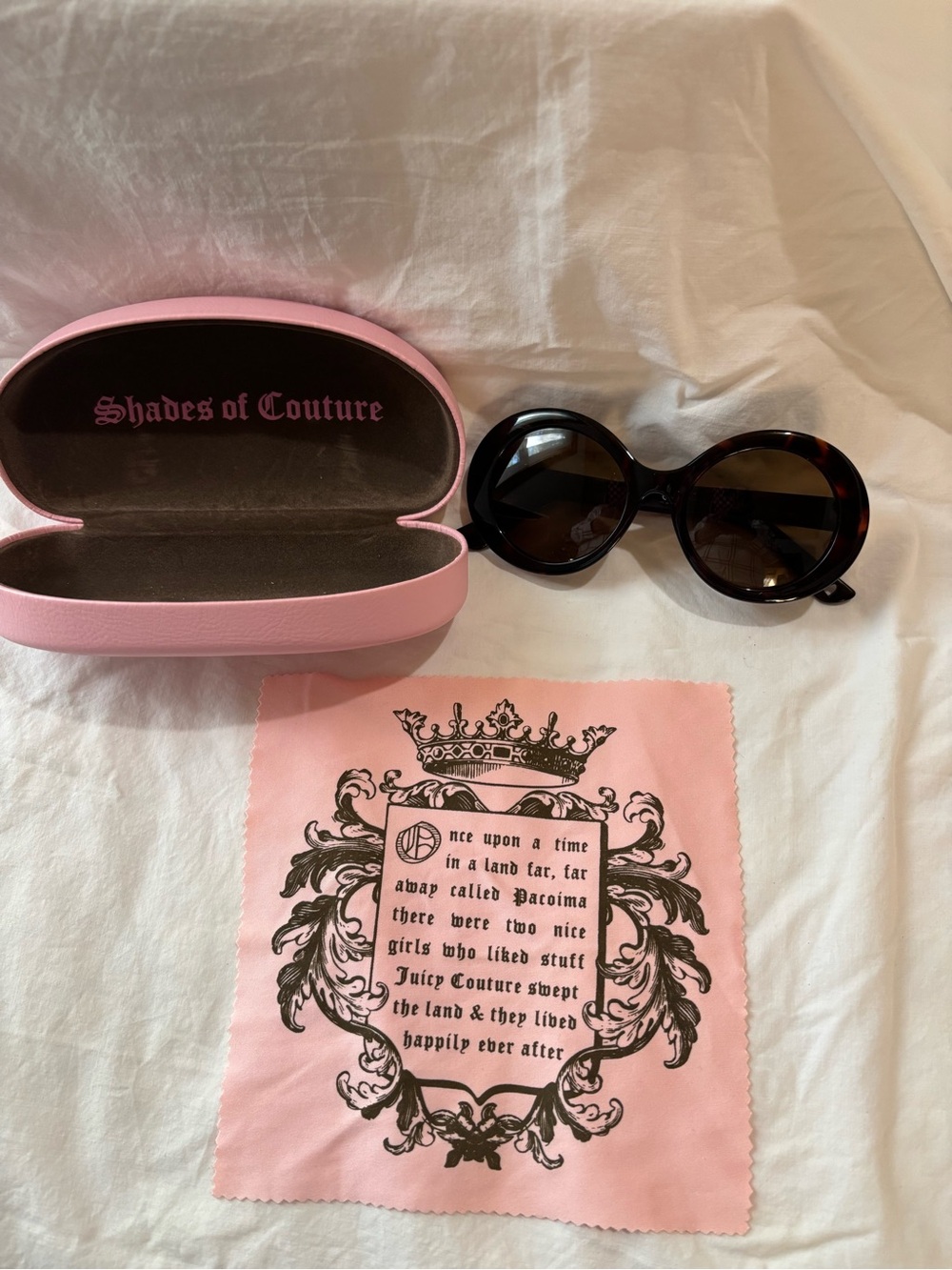 Juicy Couture Sunglasses,Pink Sunglasses Case with Matching Pink Cleaning Cloth